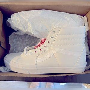 Brand New Vans Sk8-Hi, White Shoes w/Tags and Original Box